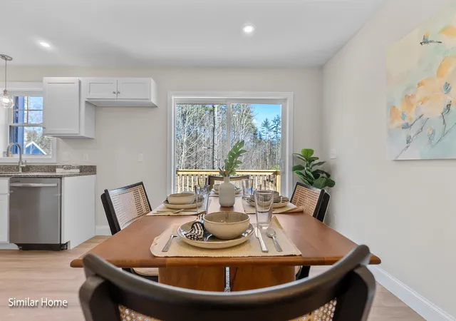 Photo 4 of Townhouse for sale at 8C The Crossings At Village Ctr, Barrington, NH 03825 | MLS# 5100373 | Listing updated on 2026-09-11