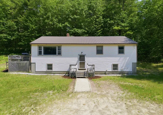 1st image of 39 Bullseye Curve Rd, Wentworth, NH 03282 | MLS# 5100379