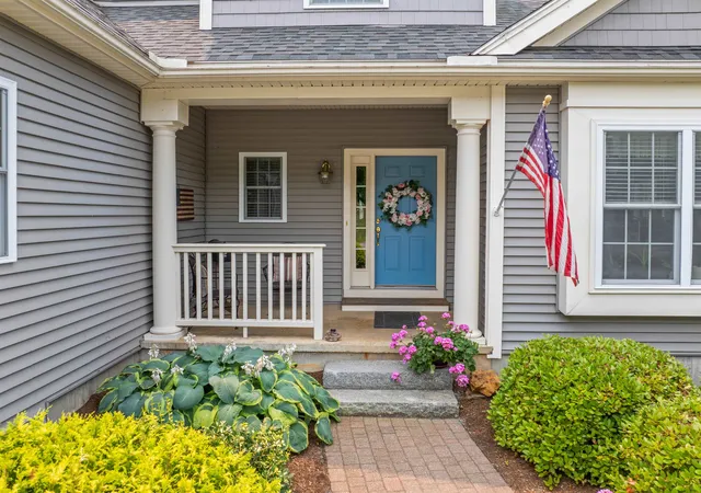 Photo 4 of Single family home for sale at 114 Hickory Stick Ln, Laconia, NH 03246 | MLS# 5100398 | Listing updated on 2026-10-13