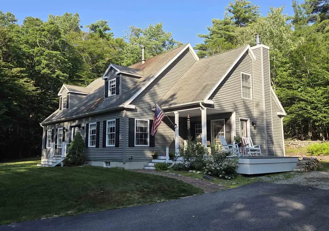Photo 1 of Single family home for sale at 1341 Center Street, Wolfeboro, NH 03894 | MLS# 5100400 | Listing updated on 2026-07-24
