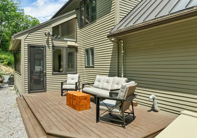 4th image of 8 West Gate Dr, Bow, NH 03304 | MLS# 5100436