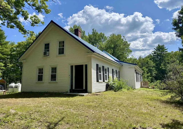 1st image of 1622 Lovell Lake Rd, Sanbornville, NH 03872 | MLS# 5100464