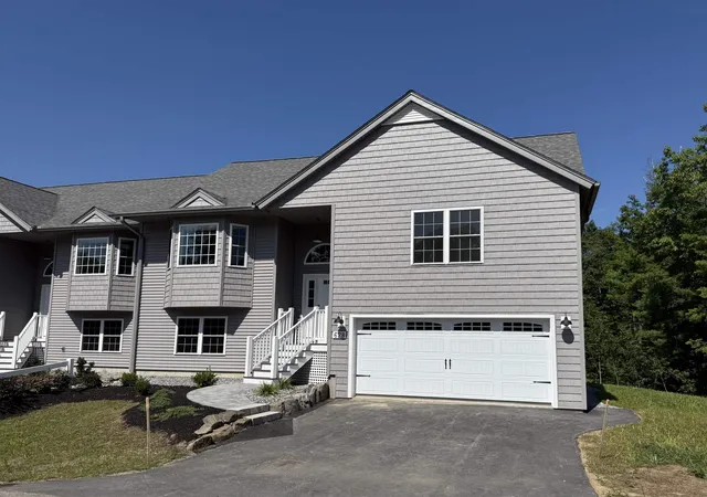 2nd image of 62b Sunset Ridge Rd #62B, Epping, NH 03042 | MLS# 5100466