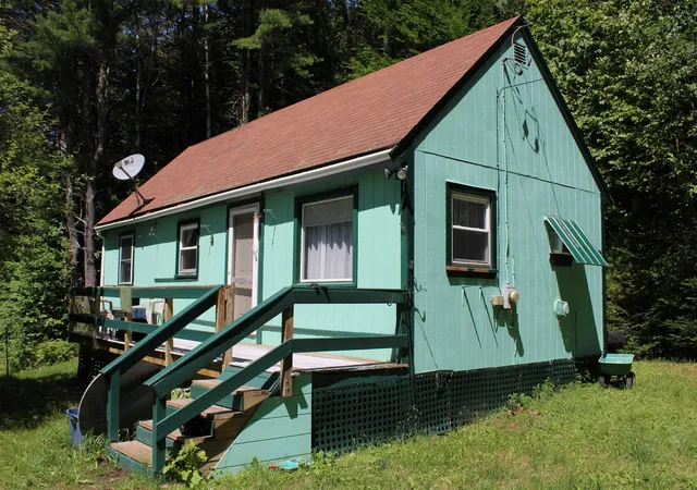 Single family home for sale at 684 Swett Rd, Danville, VT 05828 | MLS# 5100502