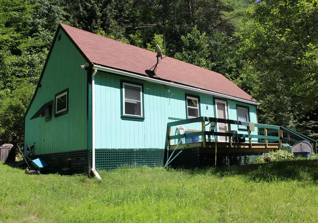Photo 3 of Single family home for sale at 684 Swett Rd, Danville, VT 05828 | MLS# 5100502 | Listing updated on 2026-08-01