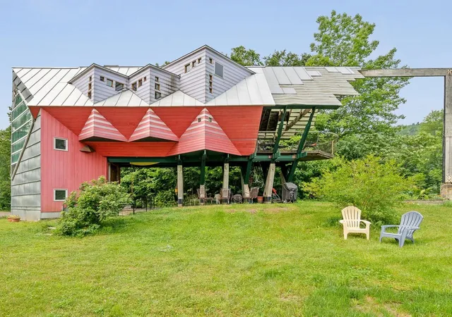 Photo 2 of Single family home for sale at 149 Folsom Brook Dr, Waitsfield, VT 05673 | MLS# 5100511 | Listing updated on 2026-07-17