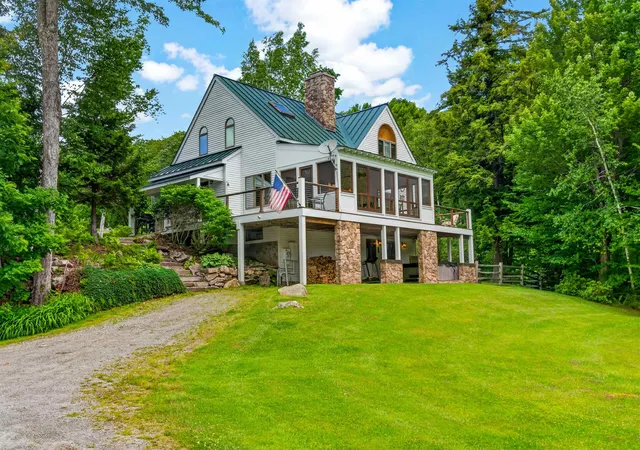 Photo 3 of Single family home for sale at 1949 South Rd, Peru, VT 05152 | MLS# 5100514 | Listing updated on 2026-09-14