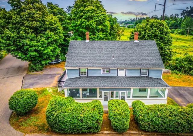 Photo 3 of Multi family home for sale at 184 Echo Ave, Portsmouth, NH 03801 | MLS# 5100531 | Listing updated on 2026-09-27