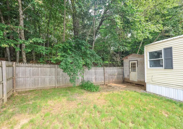 5th image of 14 Christmas Tree Park, Epsom, NH 03234 | MLS# 5100532