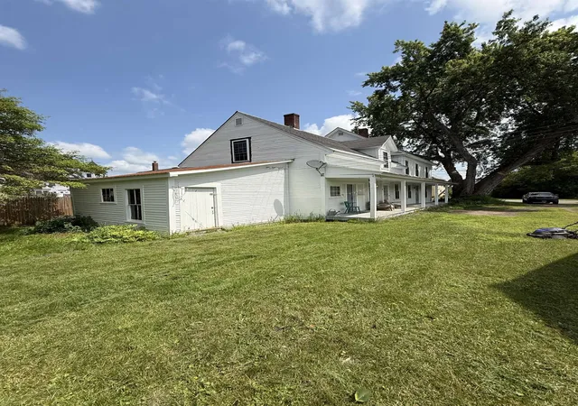 Photo 4 of Single family home for sale at 55 South St, Lyndonville, VT 05851 | MLS# 5100536 | Listing updated on 2026-07-18