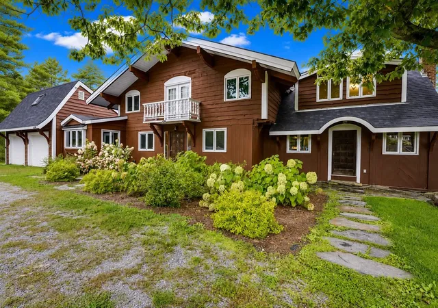 Photo 4 of Condo for sale at 190 Route 11 #Unit 2, Peru, VT 05152 | MLS# 5100539 | Listing updated on 2026-10-08