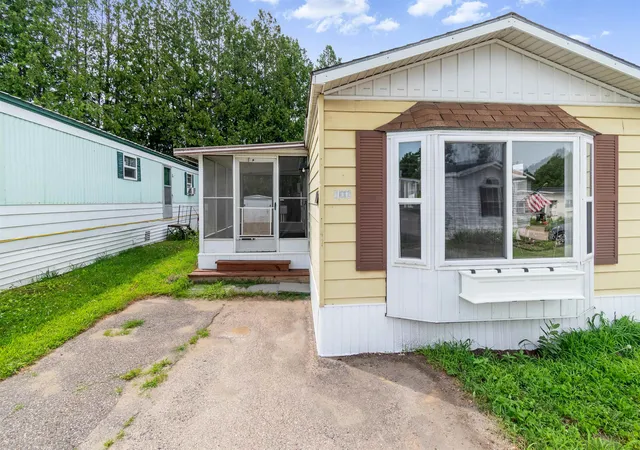 Photo 2 of Sale Pending at 101 6th St, Colchester, VT 05446 | MLS# 5100547 | Listing updated on 2026-09-13