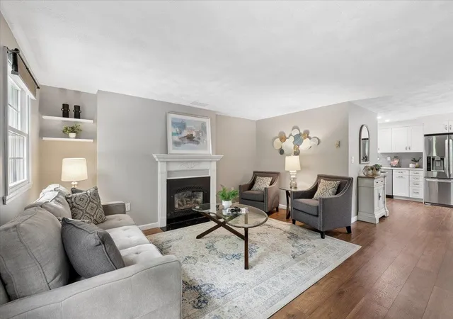 Photo 3 of Townhouse for sale at 133 Fieldstone Dr, Londonderry, NH 03053 | MLS# 5100549 | Listing updated on 2026-07-23