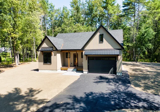 Photo 4 of Single family home for sale at 10 Winchester Ln, Melvin Village, NH 03850 | MLS# 5100567 | Listing updated on 2026-08-30