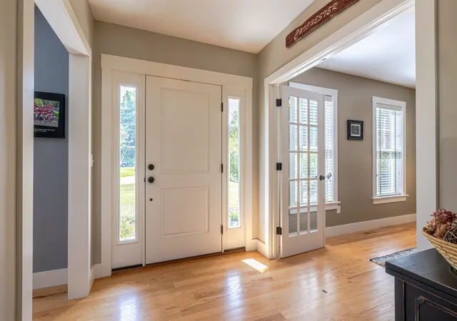 Photo 3 of Single family home for sale at 7 Limerick Dr, Chichester, NH 03258 | MLS# 5100574 | Listing updated on 2026-07-18