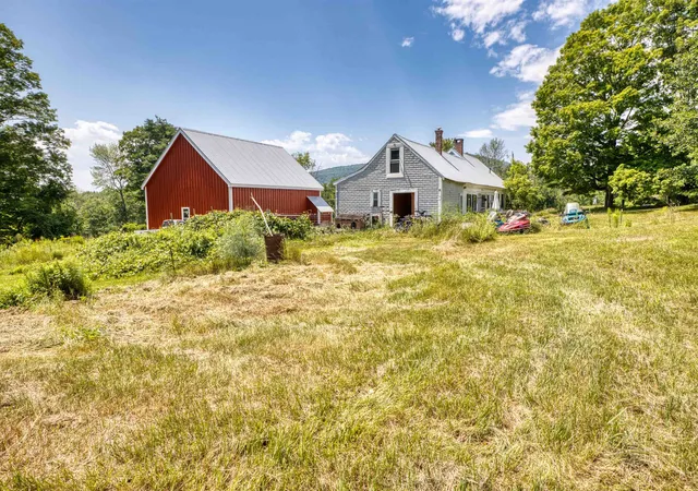 Photo 4 of Single family home for sale at 681 Province Lake Rd, Effingham, NH 03882 | MLS# 5100576 | Listing updated on 2026-08-24