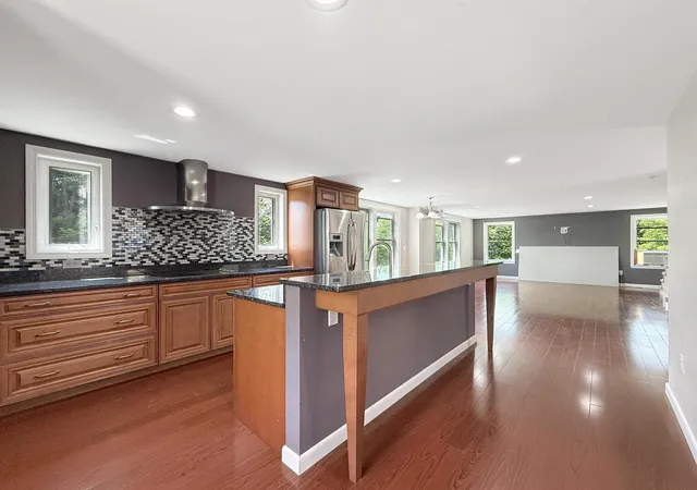 Photo 2 of Single family home for sale at 465 Hillside Ave, Berlin, NH 03570 | MLS# 5100577 | Listing updated on 2026-08-04