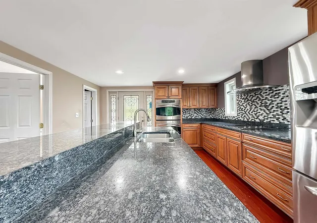 Photo 3 of Single family home for sale at 465 Hillside Ave, Berlin, NH 03570 | MLS# 5100577 | Listing updated on 2026-08-04