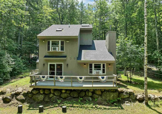 3rd image of 3 Aspen Dr, Campton, NH 03223 | MLS# 5100579