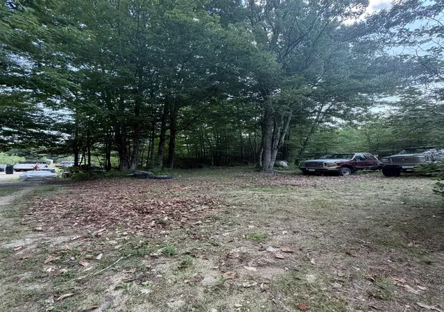 Photo 4 of Single family home for sale at 190 Whittier Rd, Tamworth, NH 03890 | MLS# 5100581 | Listing updated on 2026-09-08