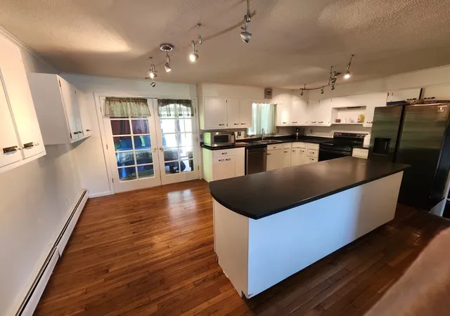 Photo 2 of Single family home for sale at 1059 Rte 15 E Rte, Morrisville, VT 05661 | MLS# 5100584 | Listing updated on 2026-08-20