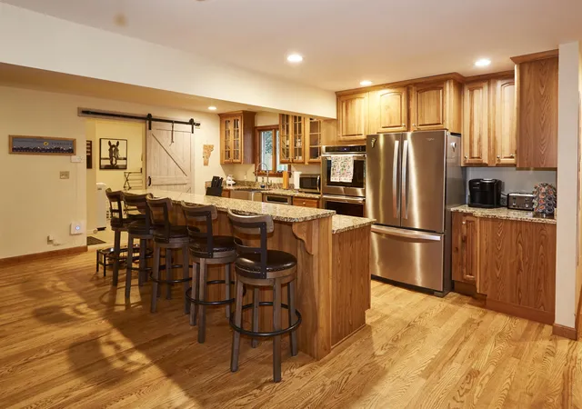 Photo 3 of Single family home for sale at 1649 E Manchester Rd, Manchester Center, VT 05255 | MLS# 5100596 | Listing updated on 2026-07-31