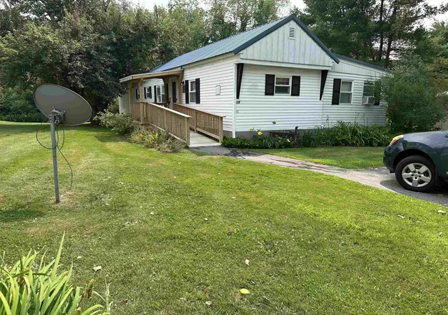 Photo 28 of Manufactured home for sale at 10 Woodland Park, Troy, NH 03465 | MLS# 5100600 | Listing updated on 2026-07-20