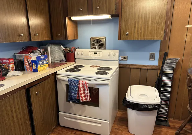 Photo 4 of Manufactured home for sale at 10 Woodland Park, Troy, NH 03465 | MLS# 5100600 | Listing updated on 2026-10-05