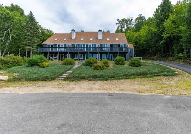 Photo 4 of Condo for sale at 3 Mountainview Rd #6, Bartlett, NH 03812 | MLS# 5100601 | Listing updated on 2026-07-21
