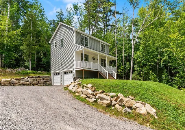 2nd image of 137 Lakeside Dr, Woodsville, NH 03785 | MLS# 5100615