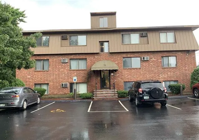 1st image of 75 Log St #3-H, Manchester, NH 03102 | MLS# 5100619
