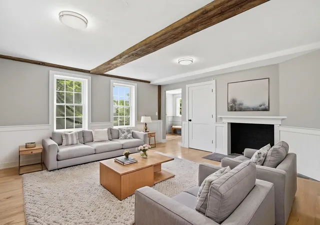 Photo 2 of Condo for sale at 164 Main St #2, Westford, MA 01886 | MLS# 5100622 | Listing updated on 2026-09-09