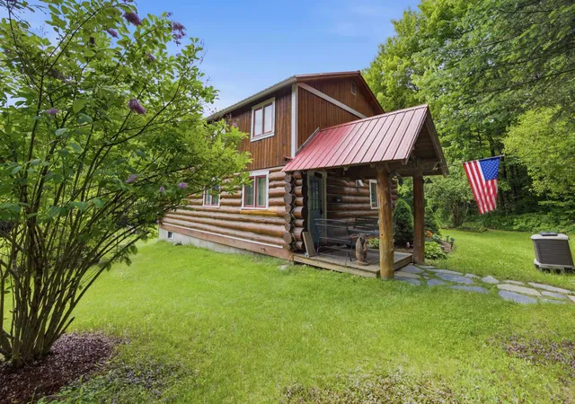 4th image of 507 North Skinny Rd, Littleton, NH 03561 | MLS# 5100627