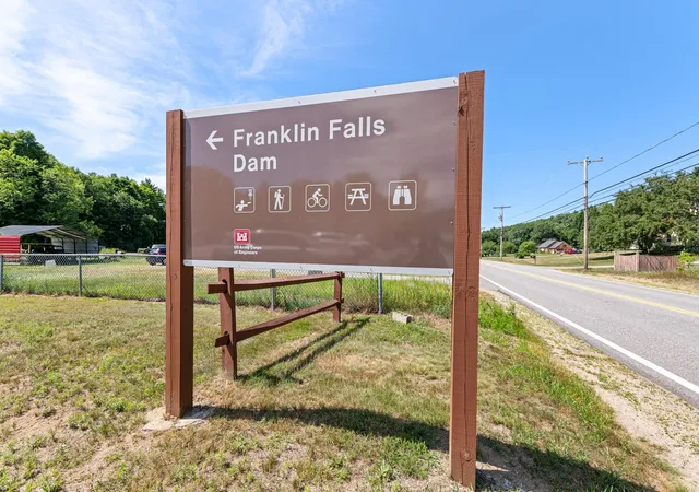 41st image of 34 Pearl St, Franklin, NH 03235 | MLS# 5100646