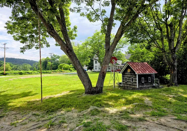 Photo 3 of Single family home for sale at 6 Locust St, Woodsville, NH 03785 | MLS# 5100652 | Listing updated on 2026-07-21