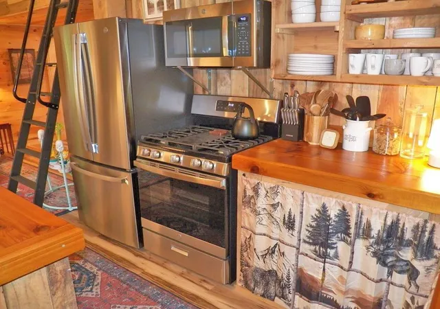 5th image of 116 Beaver Lake Dr, Stoddard, NH 03464 | MLS# 5100660
