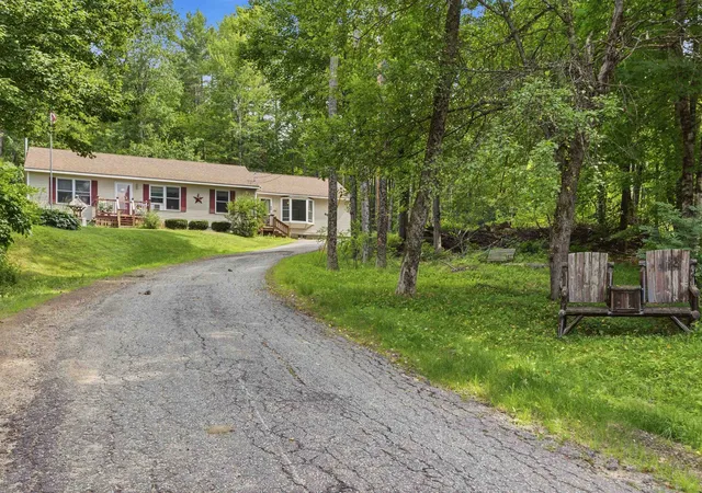 Photo 3 of Single family home for sale at 314 Old Bristol Rd, New Hampton, NH 03256 | MLS# 5100672 | Listing updated on 2026-09-13