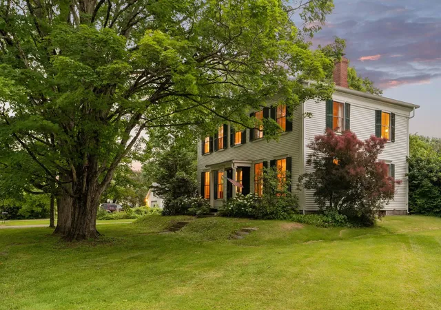 4th image of 52 School St, Haverhill, NH 03765 | MLS# 5100725
