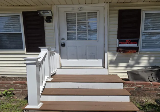 Photo 3 of Condo for sale at 12 E Side Dr #1, Concord, NH 03301 | MLS# 5100738 | Listing updated on 2026-09-19