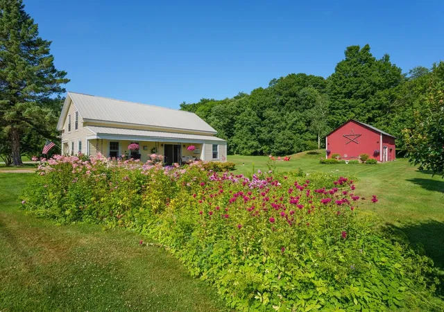 Photo 3 of Single family home for sale at 8 Dumas Rd, Underhill, VT 05489 | MLS# 5100743 | Listing updated on 2026-09-29