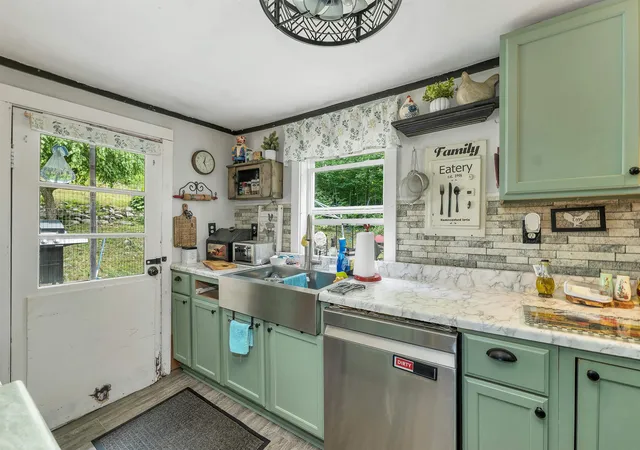 Photo 4 of Single family home for sale at 465 Littleton Rd, Whitefield, NH 03598 | MLS# 5100762 | Listing updated on 2026-07-22
