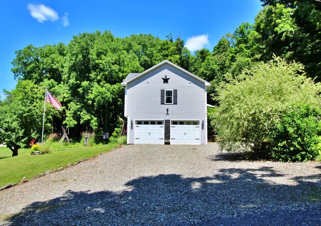 Photo 3 of Single family home for sale at 387 St Albans Rd, Swanton, VT 05488 | MLS# 5100768 | Listing updated on 2026-09-02