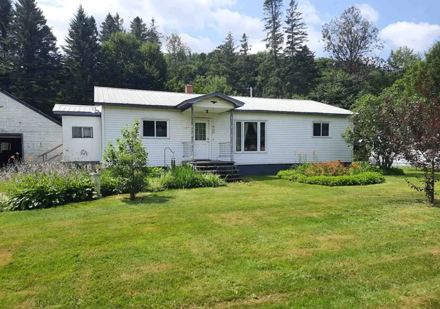 Photo 3 of Single family home for sale at 66 Pariseau Dr, Beecher Falls, VT 05902 | MLS# 5100770 | Listing updated on 2026-08-30