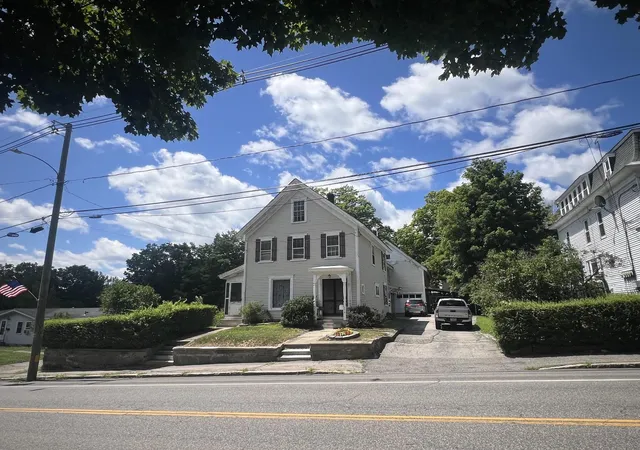 Photo 3 of Single family home for sale at 556 Main St, Farmington, NH 03835 | MLS# 5100783 | Listing updated on 2026-08-19