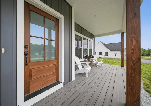 Photo 3 of Single family home for sale at 418 Blane Cir, Pembroke, NH 03275 | MLS# 5100786 | Listing updated on 2026-08-25