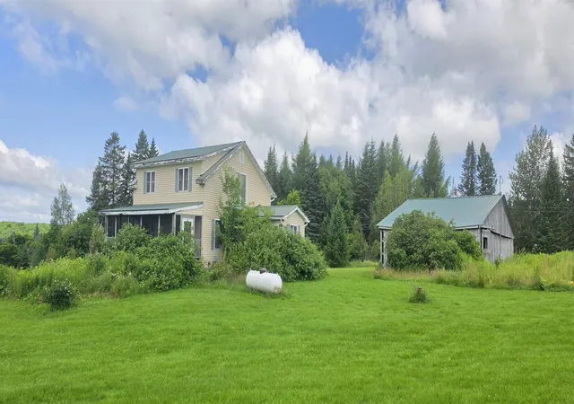 Photo 3 of Single family home for sale at 1888 Trucott Rd, Derby Line, VT 05830 | MLS# 5100802 | Listing updated on 2026-07-22
