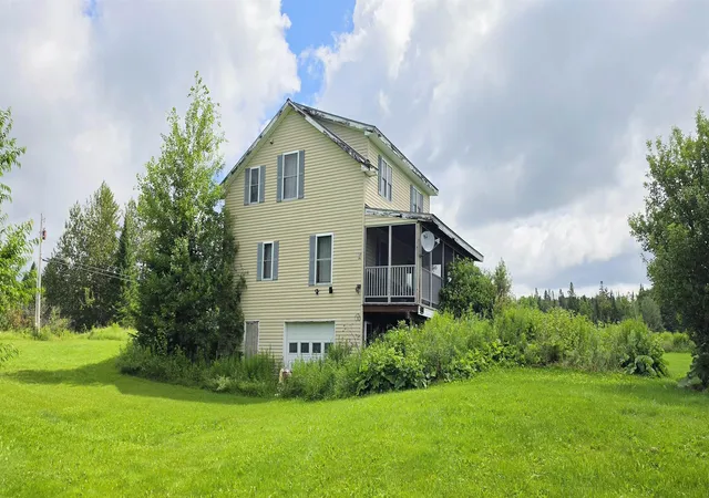 Photo 3 of Single family home for sale at 1888 Trucott Rd, Derby Line, VT 05830 | MLS# 5100802 | Listing updated on 2026-07-22