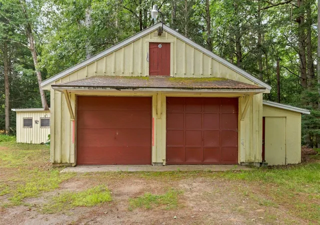 Photo 4 of Single family home for sale at 52 Pine Grove Ln, Lebanon, ME 04027 | MLS# 5100809 | Listing updated on 2026-07-30