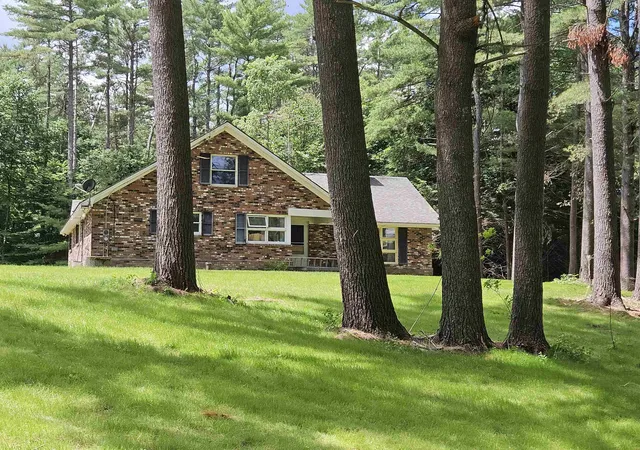 2nd image of 14 Bellmore Dr, Orford, NH 03777 | MLS# 5100816