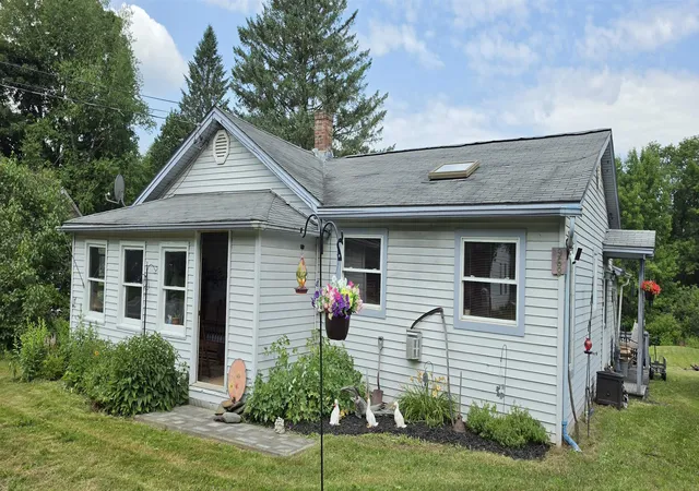 Single family home for sale at 969 Vt 105 Rte, West Charleston, VT 05872 | MLS# 5100819